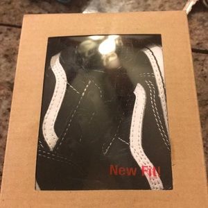 Soft bottom baby Black & white Vans